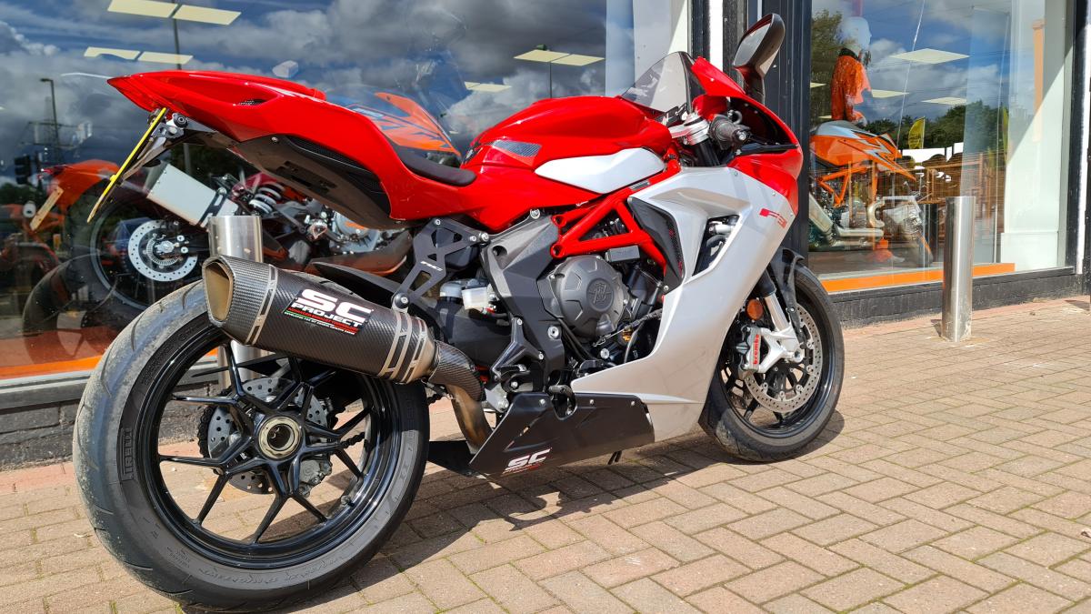 
								MV AGUSTA F3 675 full									