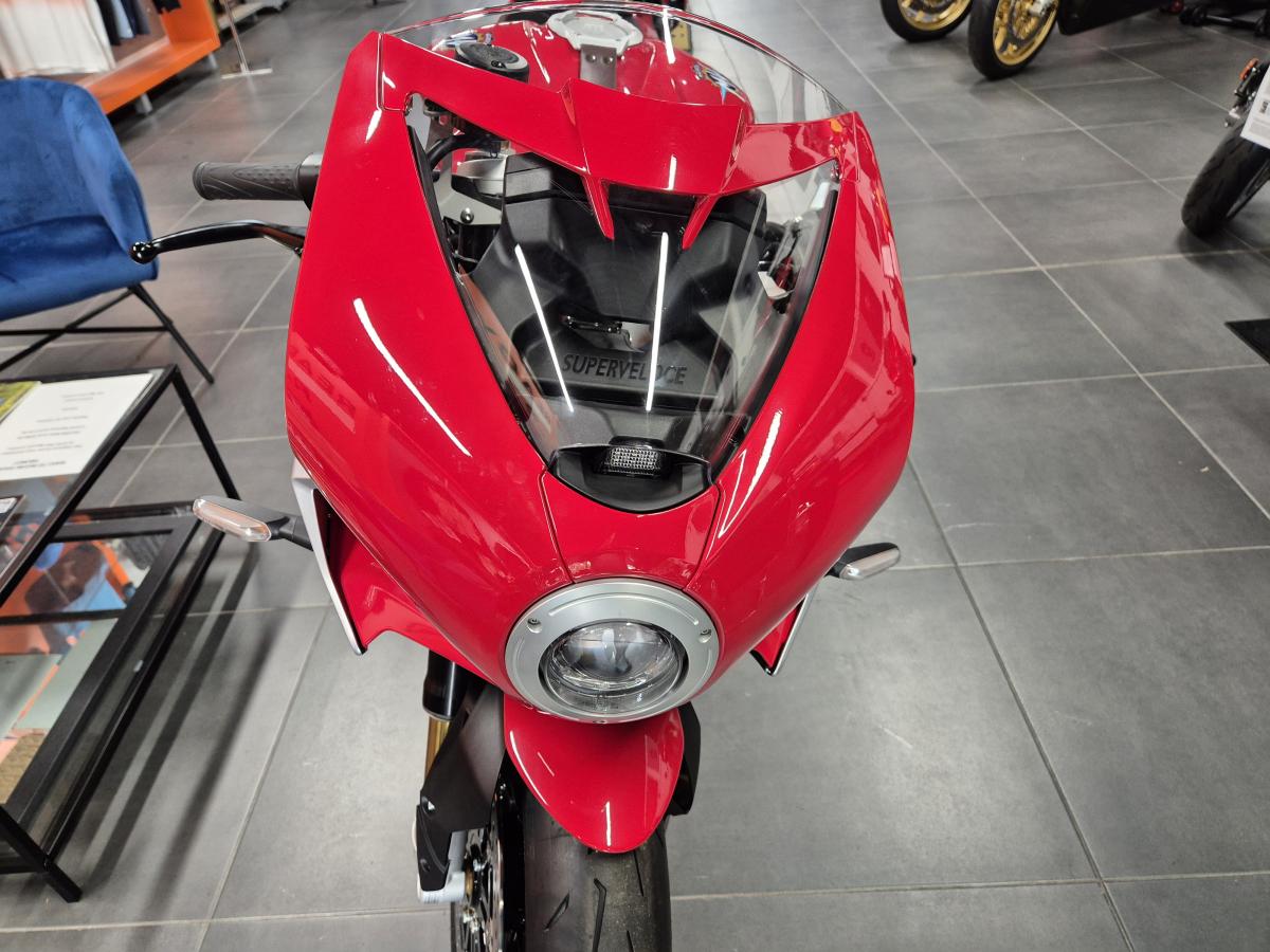 
								MV AGUSTA SUPERVELOCE full									