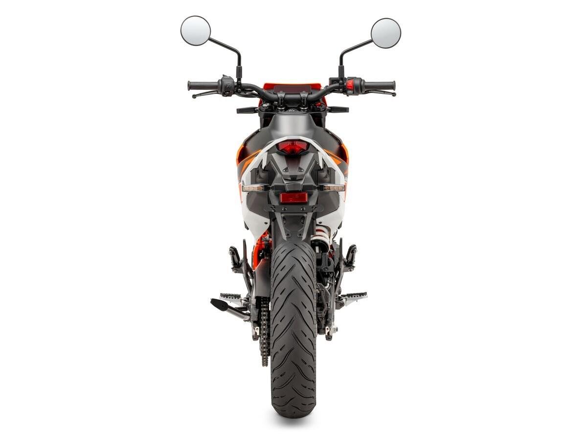 
								KTM 125 SMC R Supermoto full									