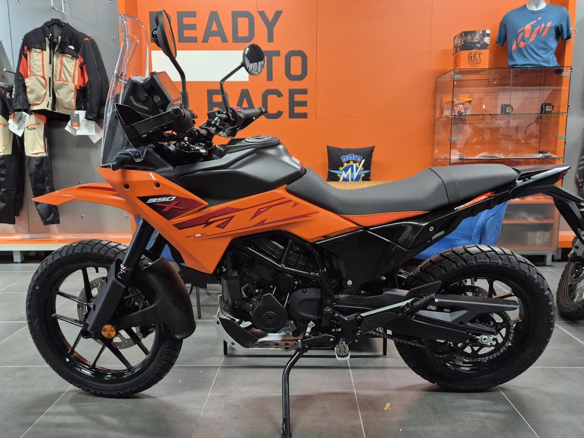 
								KTM 390 Adventure X full									