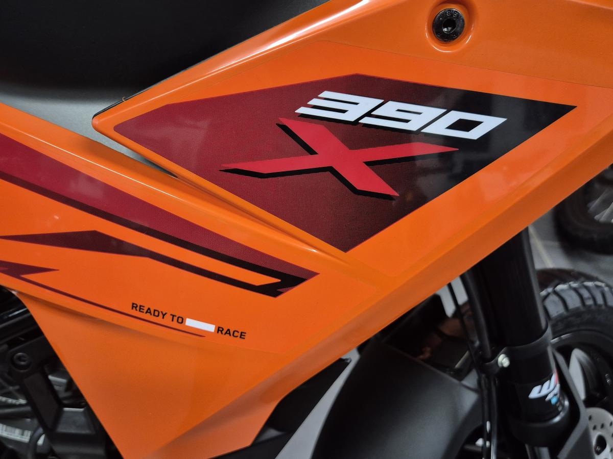 
								KTM 390 Adventure X full									