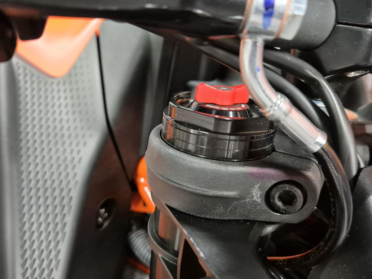 
								KTM 390 DUKE full									