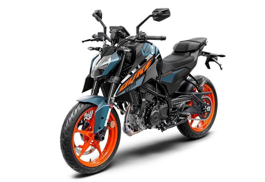 
								KTM 125 DUKE full									