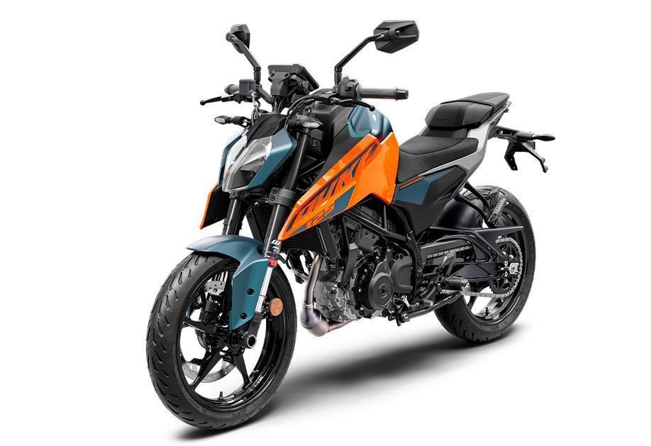 
								KTM 125 DUKE full									