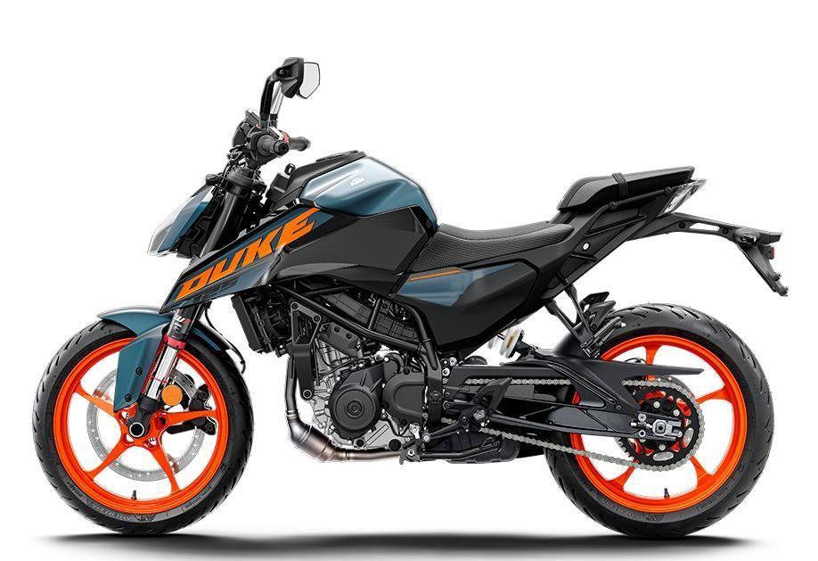 
								KTM 125 DUKE full									