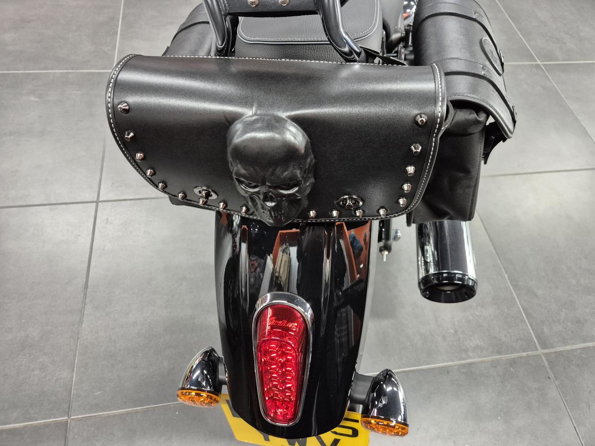 
								Indian SCOUT CLASSIC full									