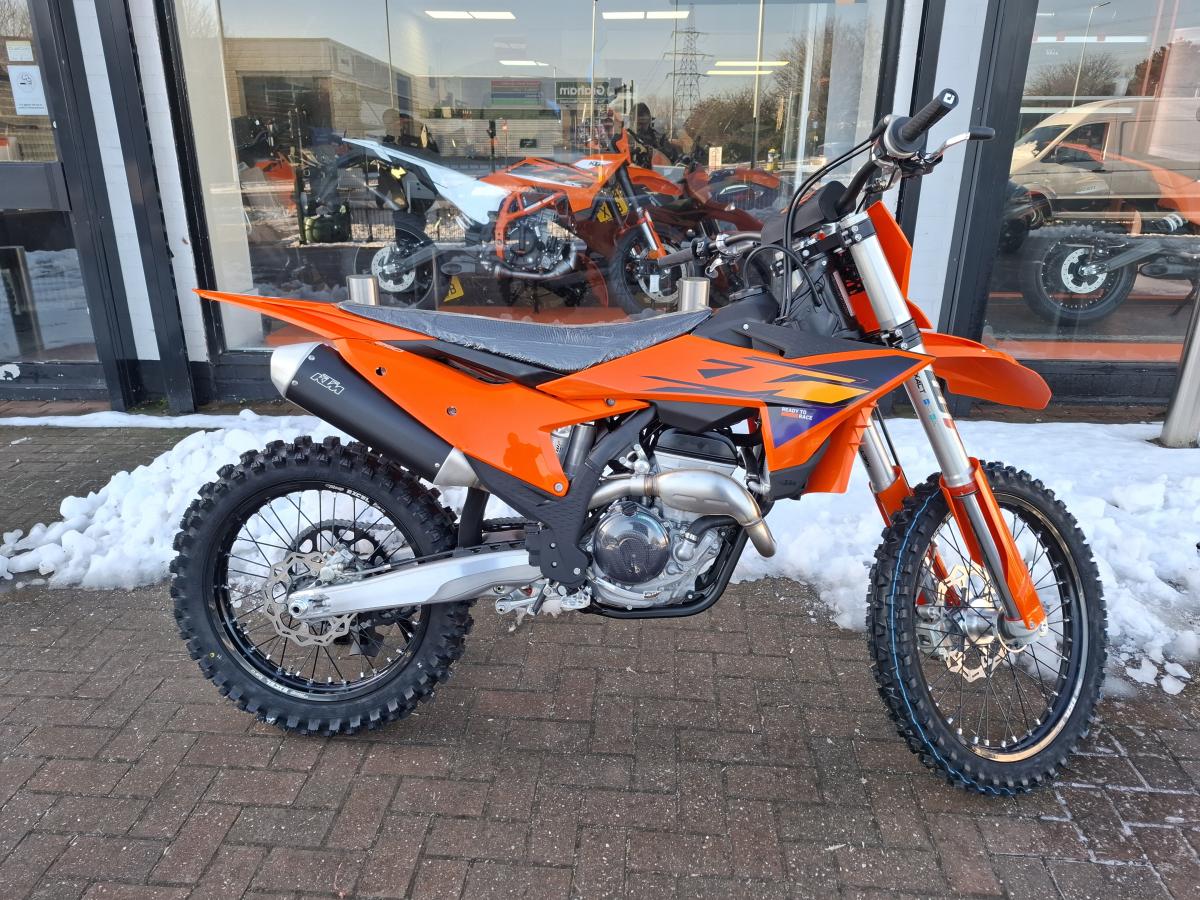 
								KTM KTM 250SX-F full									