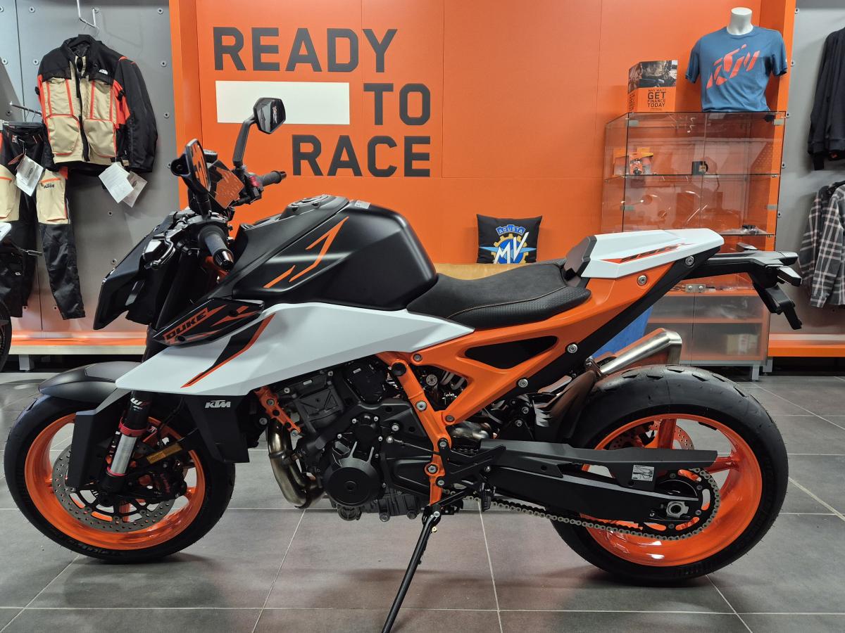 
								KTM 990 DUKE R full									