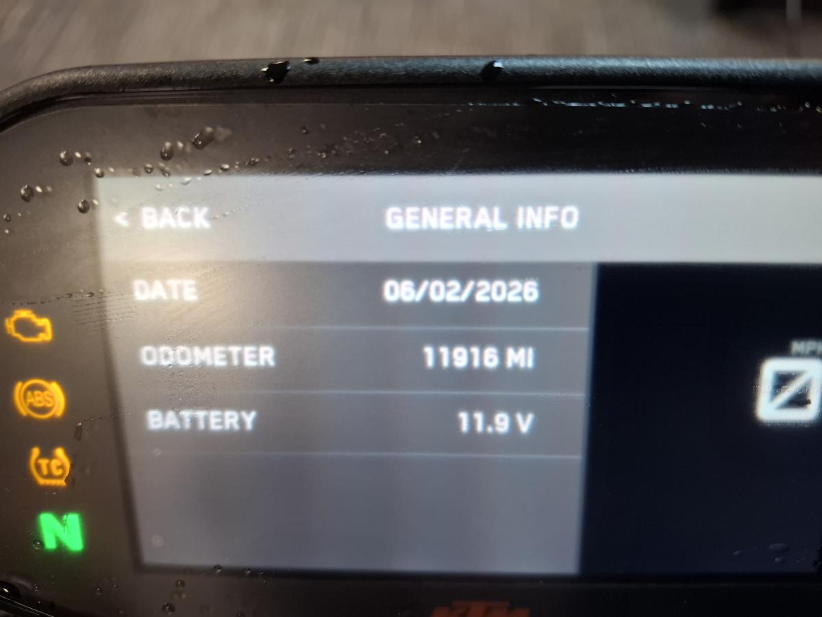 
								KTM 790 DUKE full									