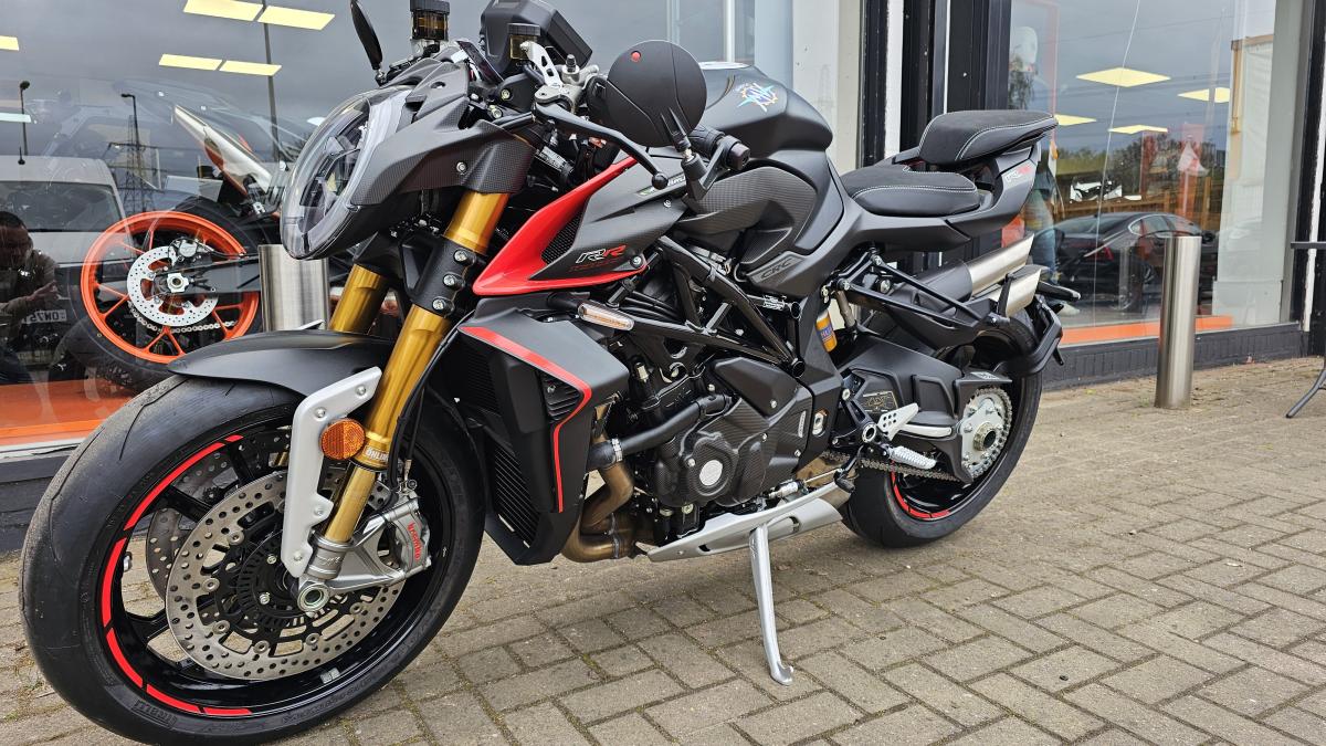MV AGUSTA BRUTALE 1000RR