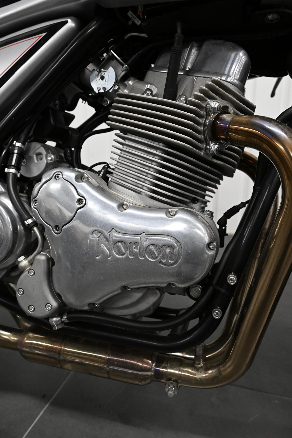 
								Norton NORTON COMMANDO 961 CAFE RACER full									