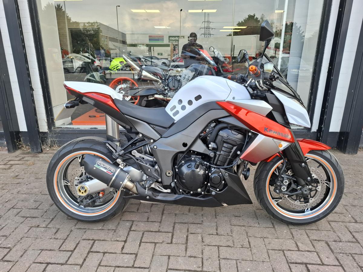 KAWASAKI ZR 1000 DAF