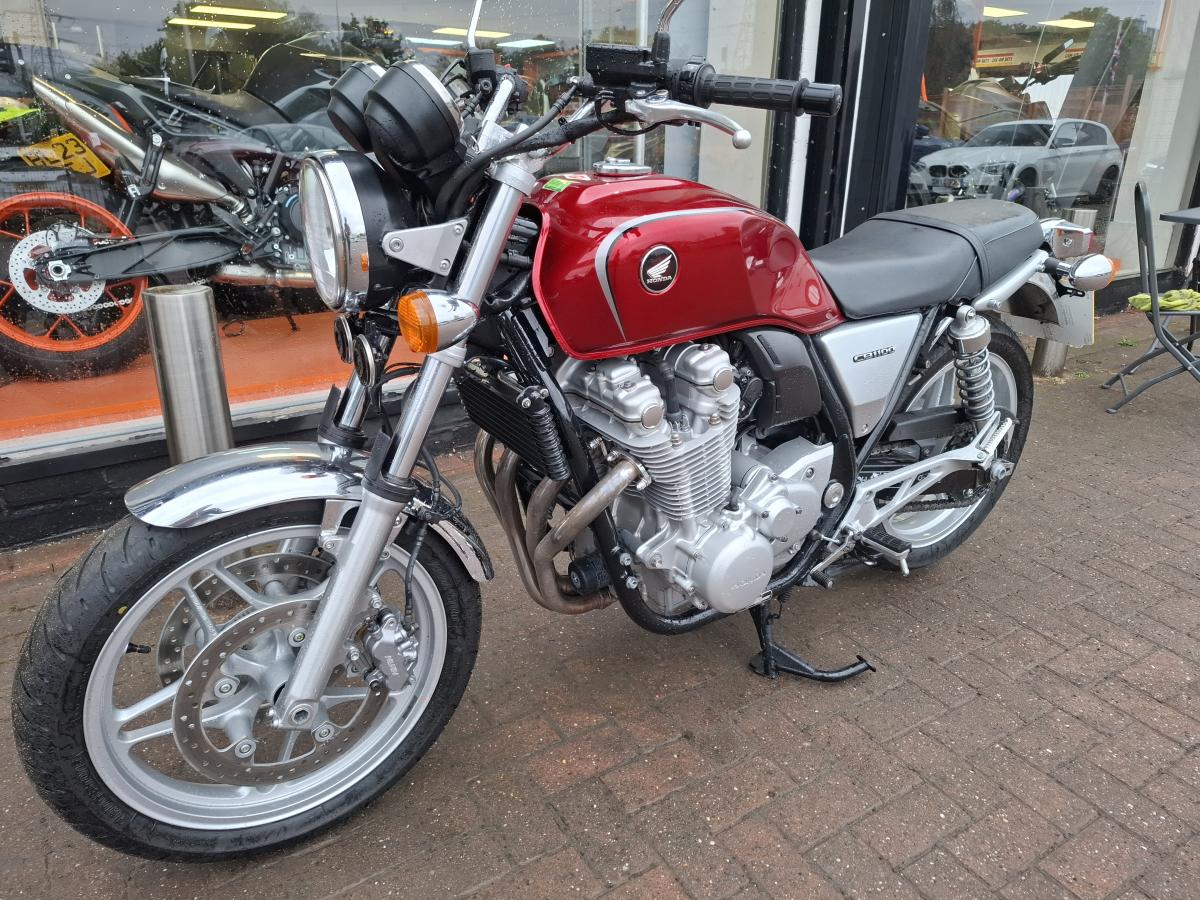 Honda CB 1100 A-D