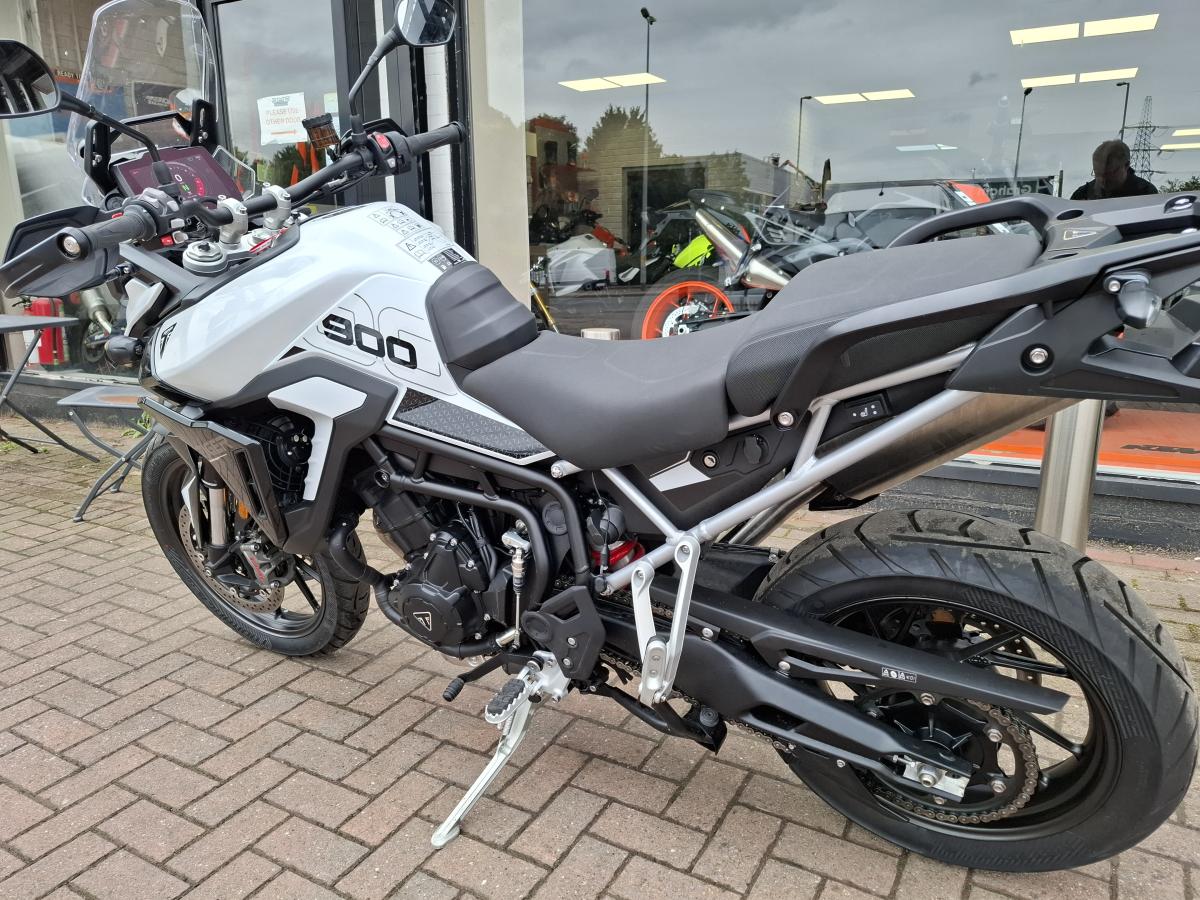 
								Triumph TIGER 900 GT PRO full									