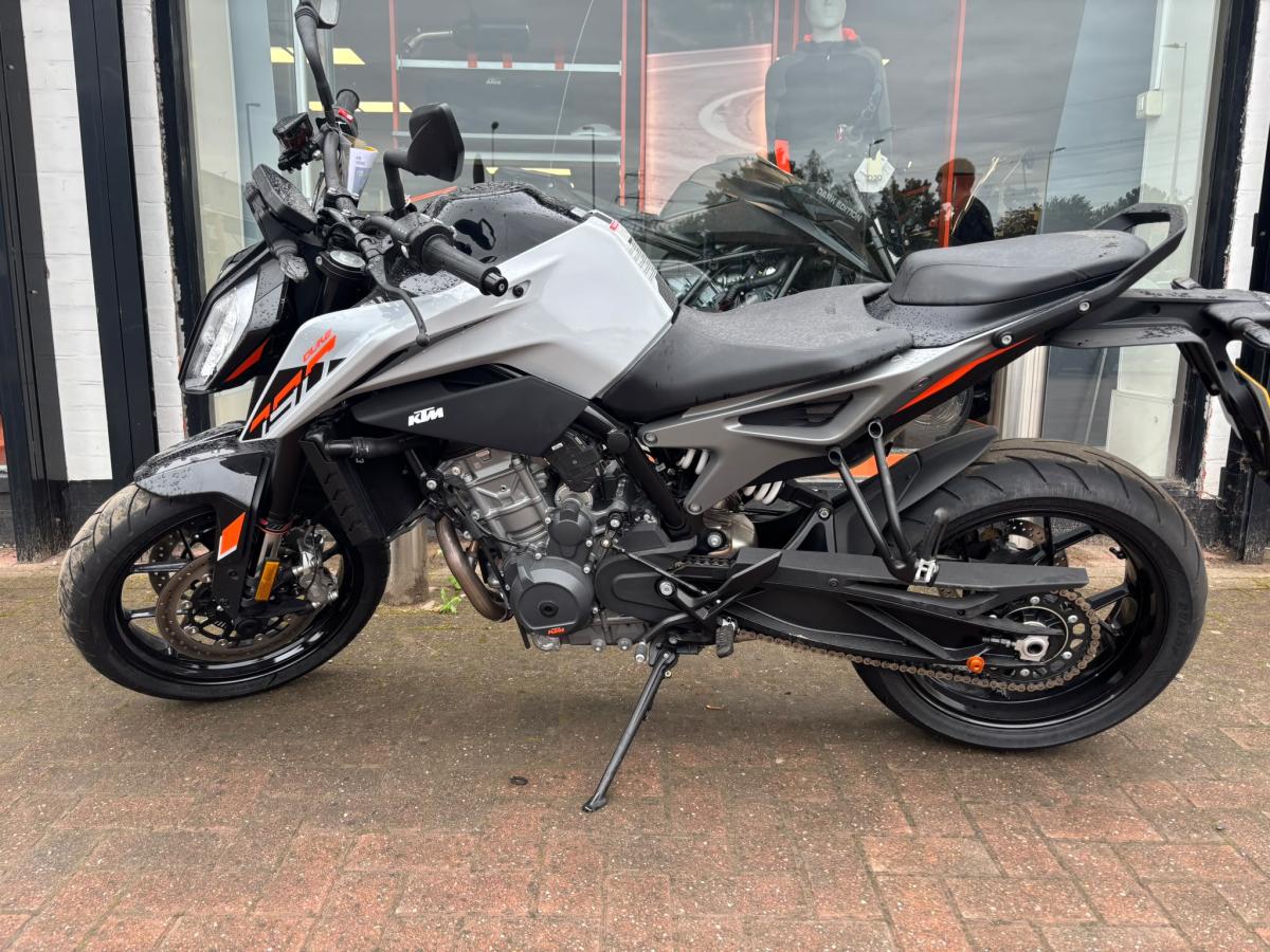 KTM 790 DUKE