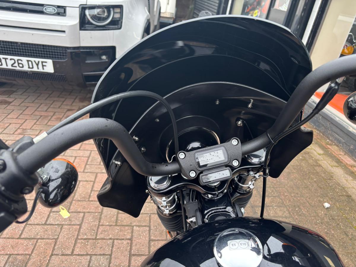 
								HARLEY-DAVIDSON FXBBS STREET BOB 114 1868 full									