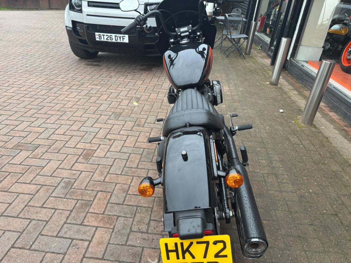 
								HARLEY-DAVIDSON FXBBS STREET BOB 114 1868 full									