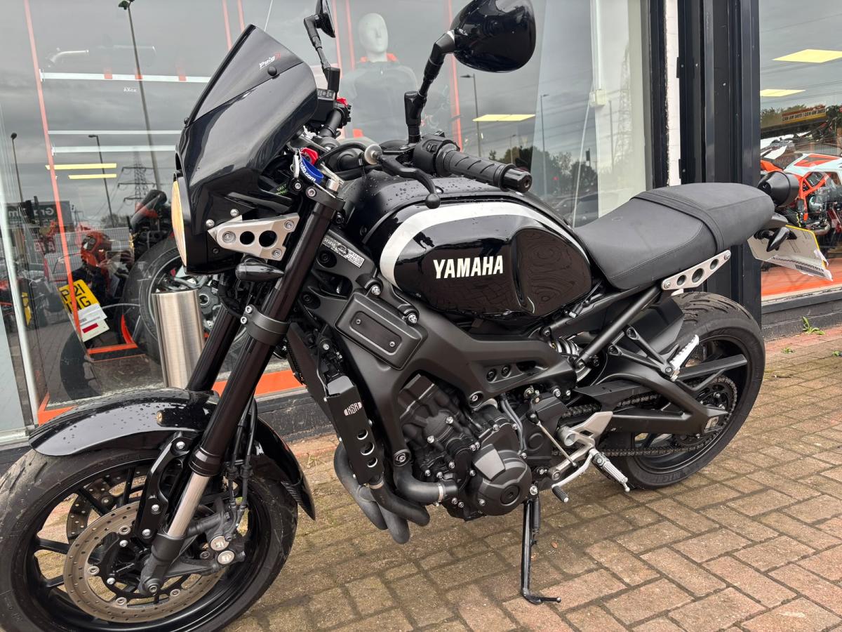 Yamaha XSR 900 ABS MTM 850
