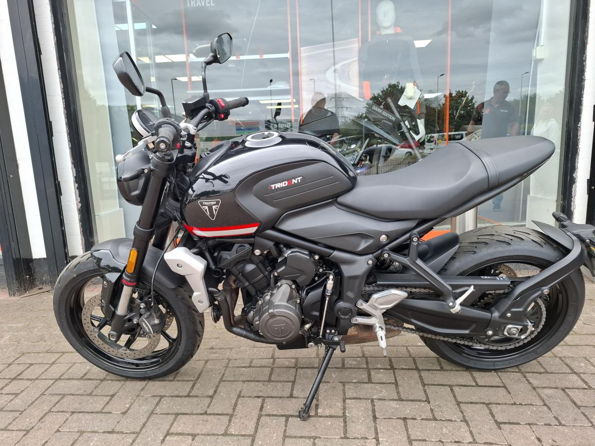 Triumph Trident 660