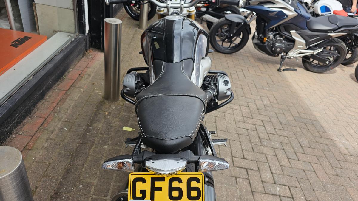 
								Bmw R NINE T full									