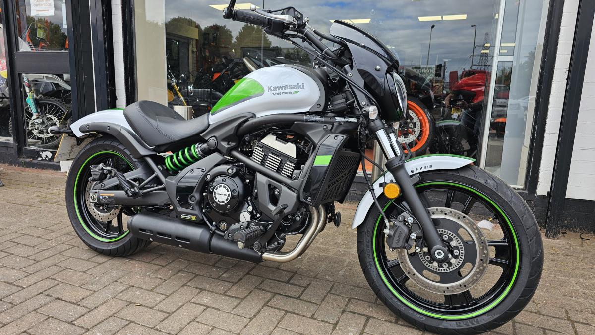 Kawasaki EN 650 EHF