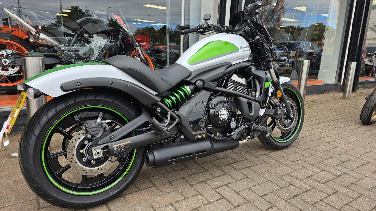 Kawasaki EN 650 EHF