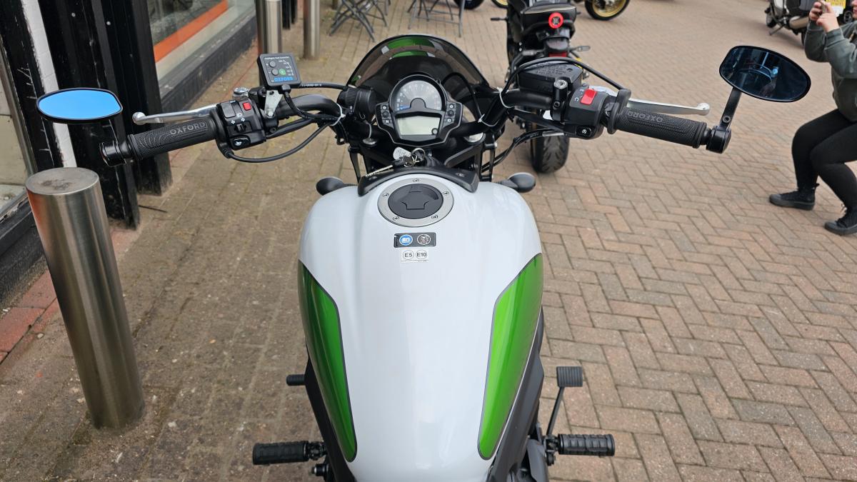 
								Kawasaki EN 650 EHF full									