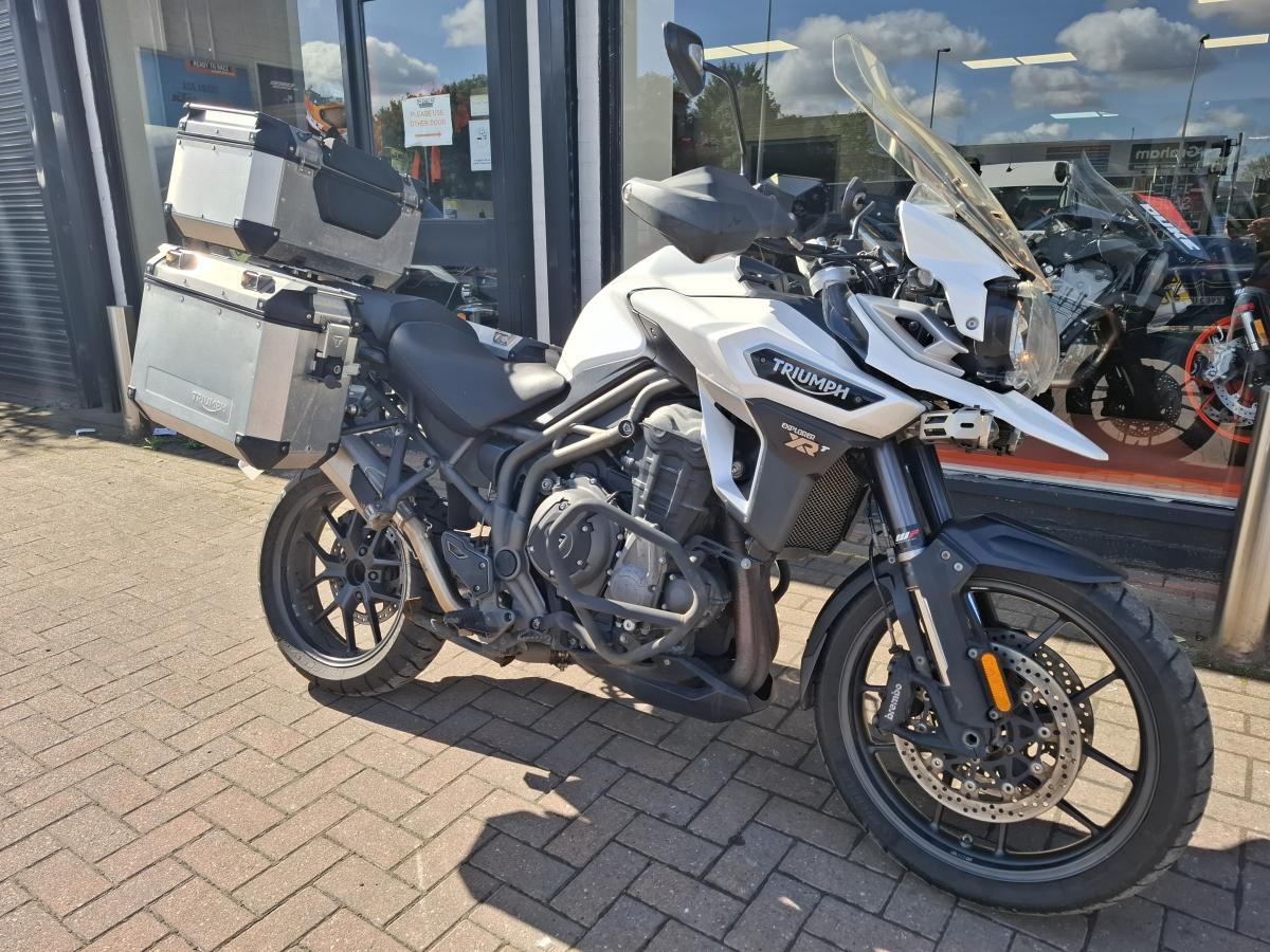 TRIUMPH TIGER EXPLORER
