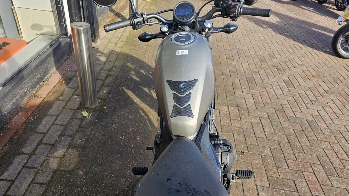 
								Honda CMX 500 A-X full									