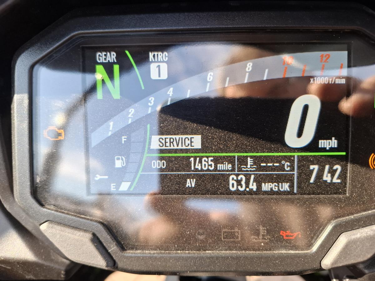 
								Kawasaki KLE 650 JRFAN full									