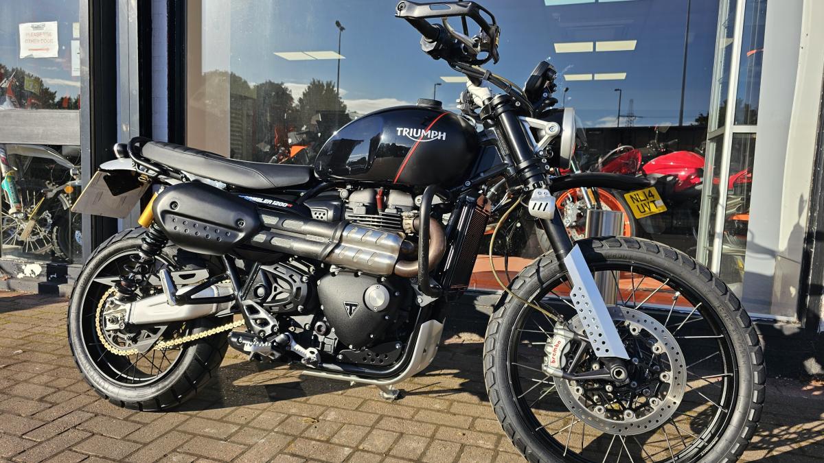 TRIUMPH SCRAMBLER 1200 XC