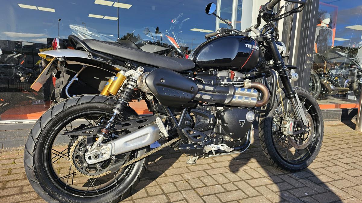 TRIUMPH SCRAMBLER 1200 XC