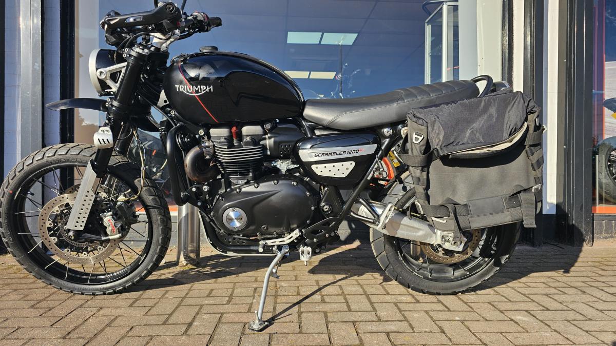 TRIUMPH SCRAMBLER 1200 XC