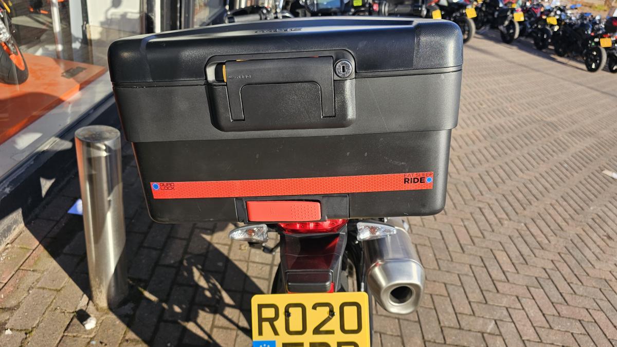 
								Bmw F 750 GS full									