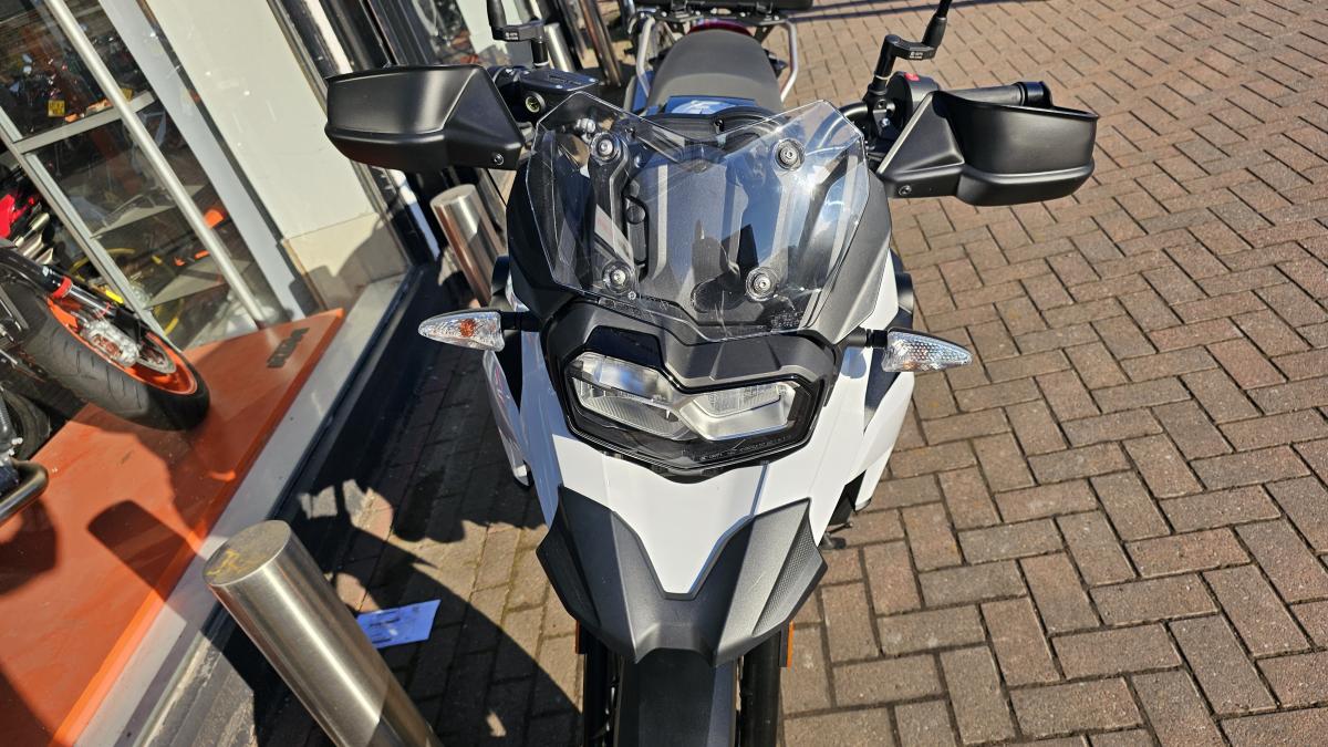 
								Bmw F 750 GS full									