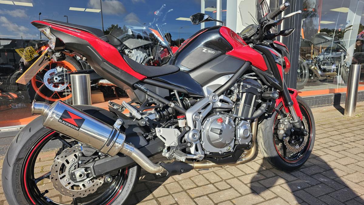 Kawasaki ZR 900 BJF