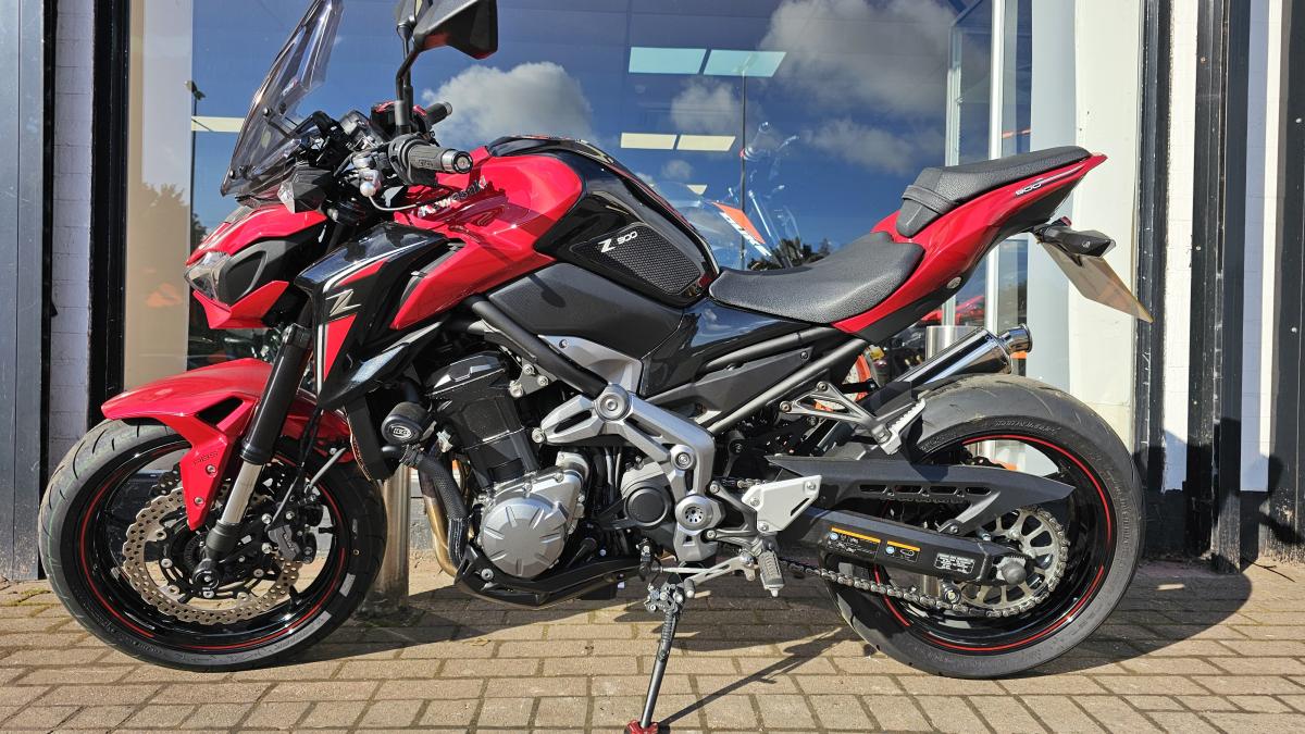 Kawasaki ZR 900 BJF
