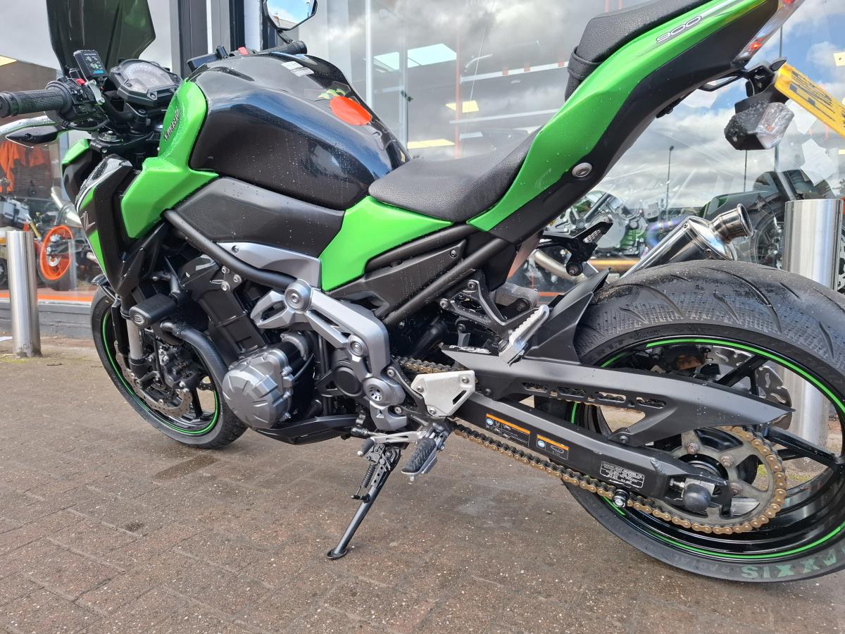 KAWASAKI ZR 900 BHF