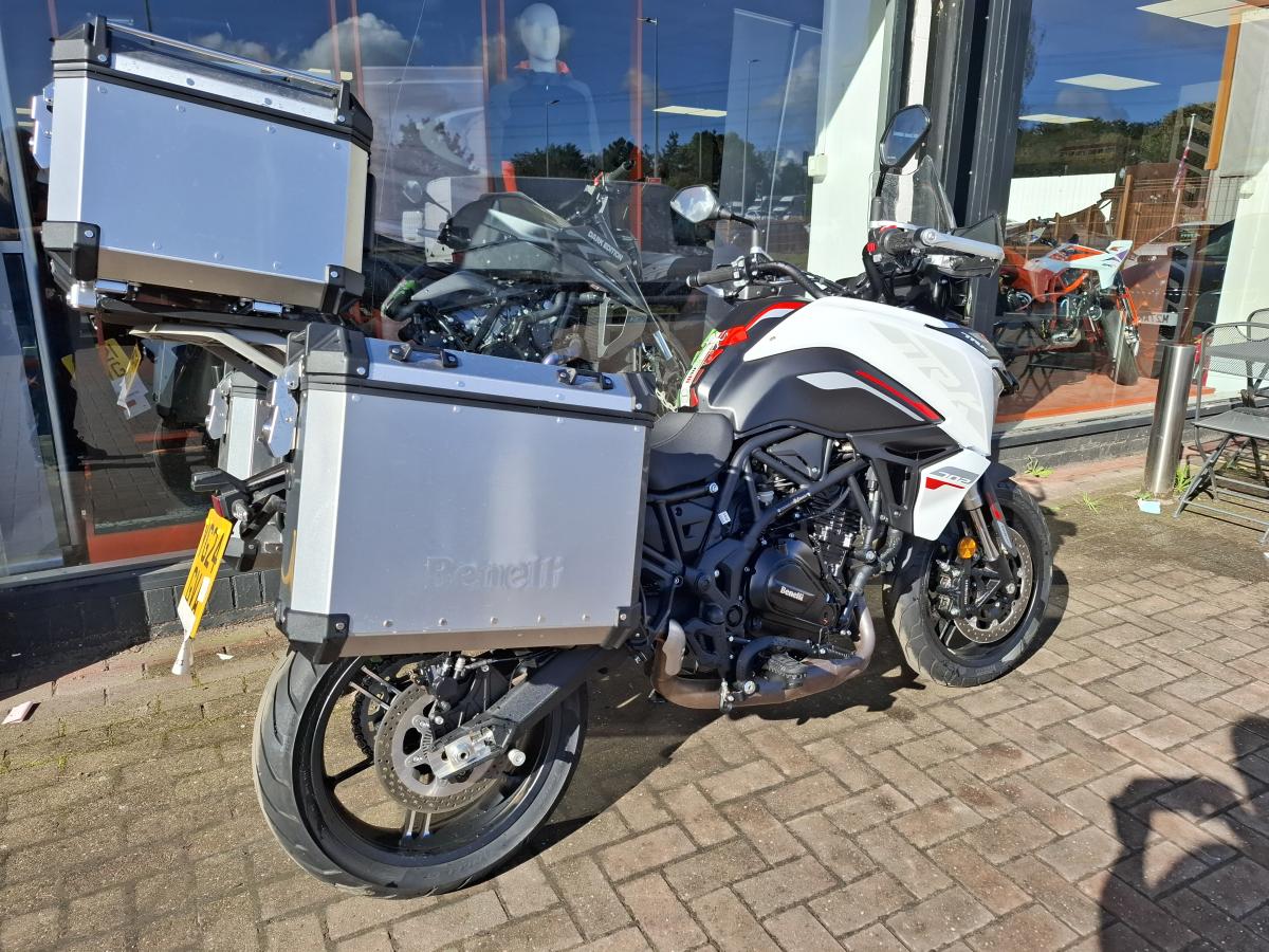 BENELLI TRK 702 E5