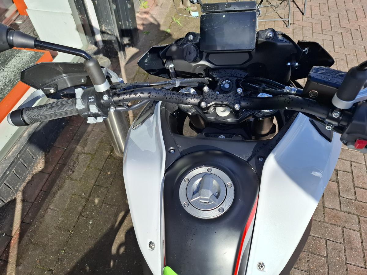 
								BENELLI TRK 702 E5 full									