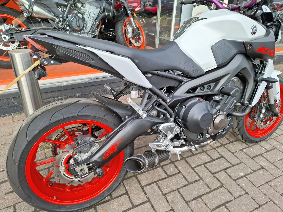 YAMAHA MT-09 ABS