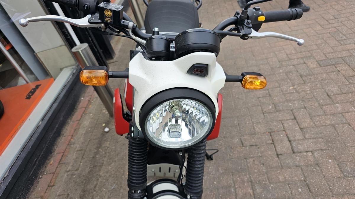 
								ROYAL ENFIELD SCRAM 411 E5 full									
