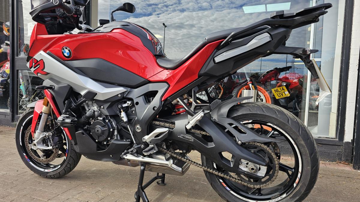 
								BMW S 1000 XR TE full									