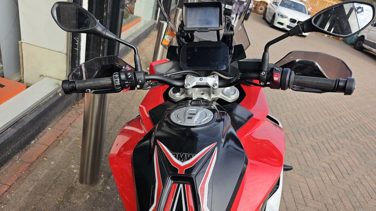 
								BMW S 1000 XR TE full									