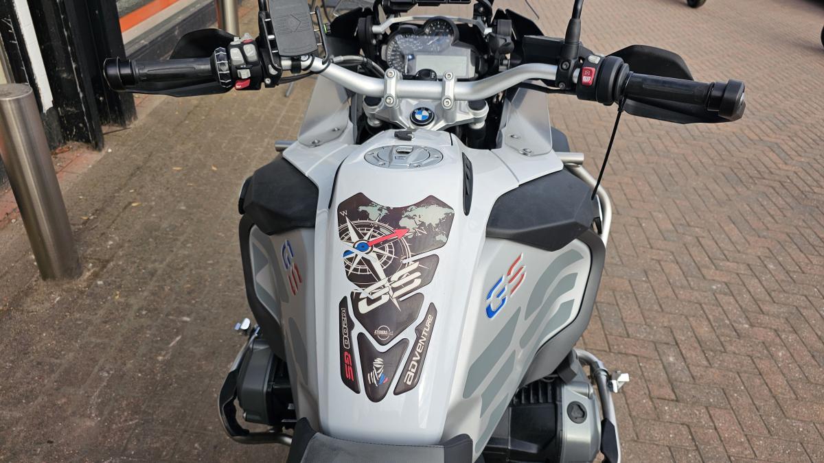 
								BMW R 1200 GS ADVENTURE full									