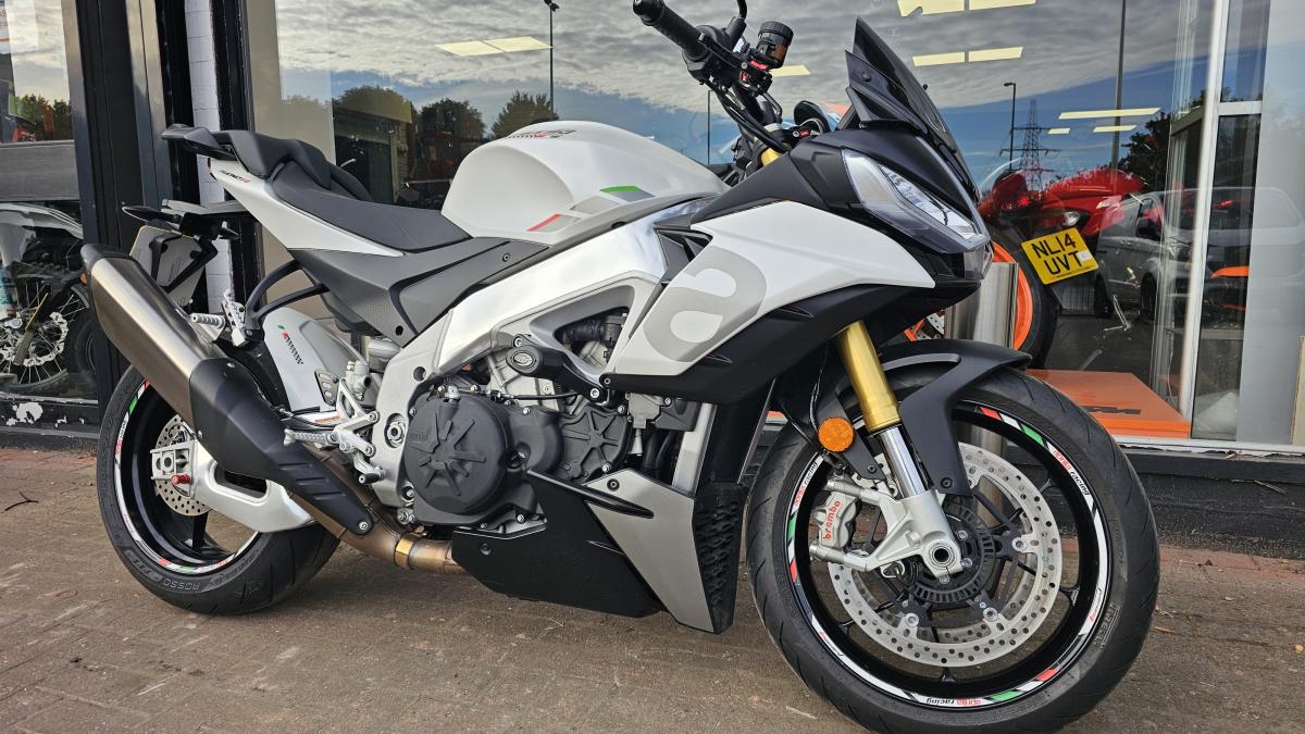 APRILIA TUONO V4 1100
