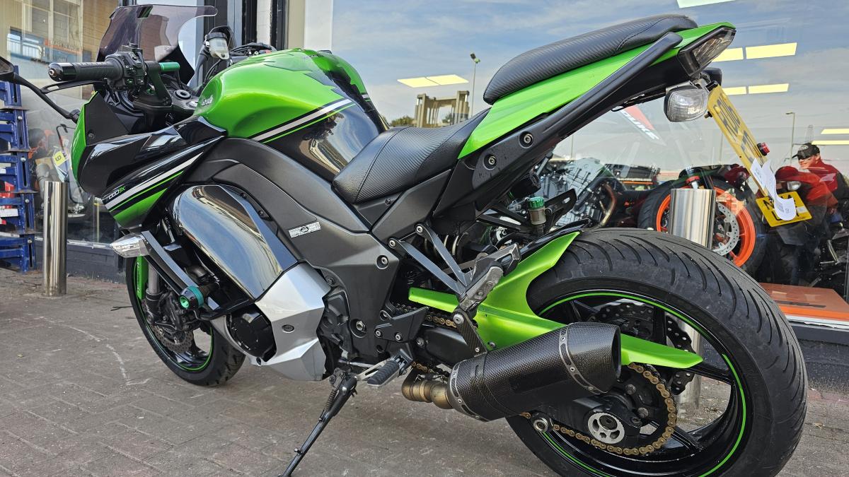 
								KAWASAKI ZX 1000 MGF ABS full									