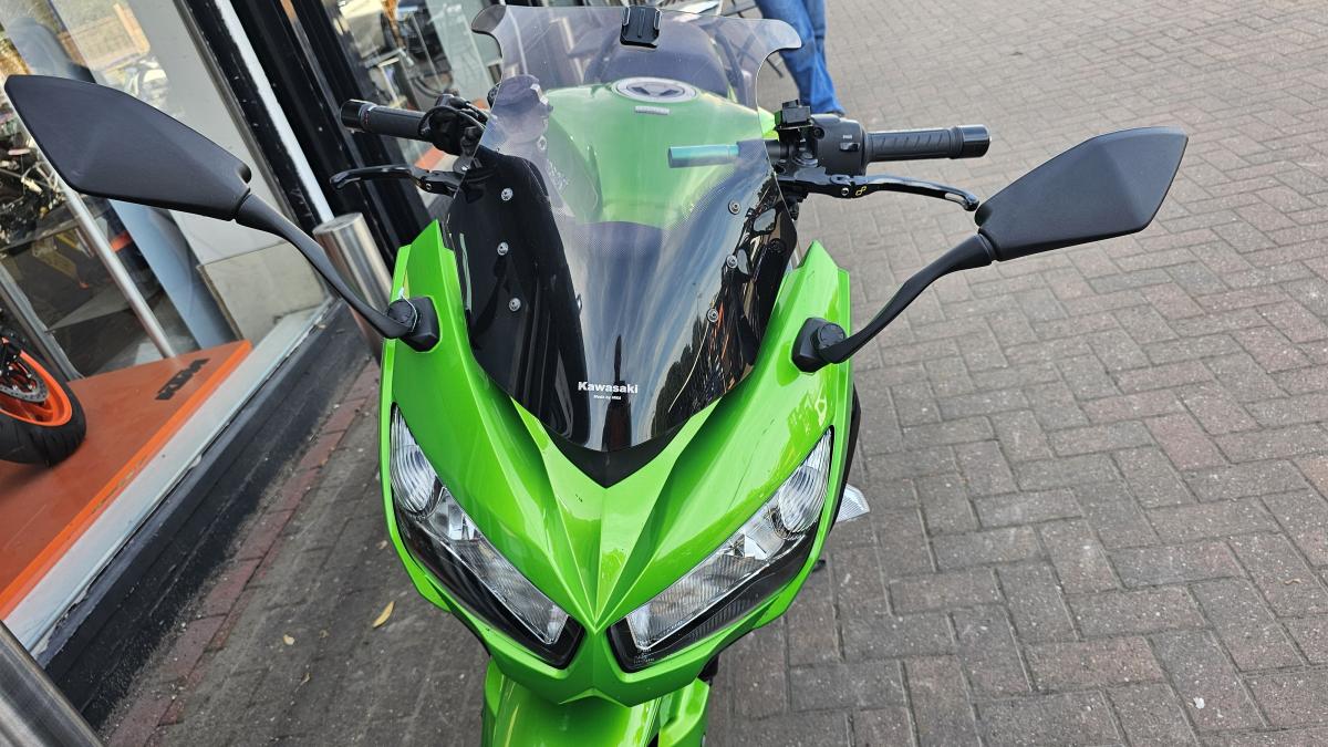 
								KAWASAKI ZX 1000 MGF ABS full									