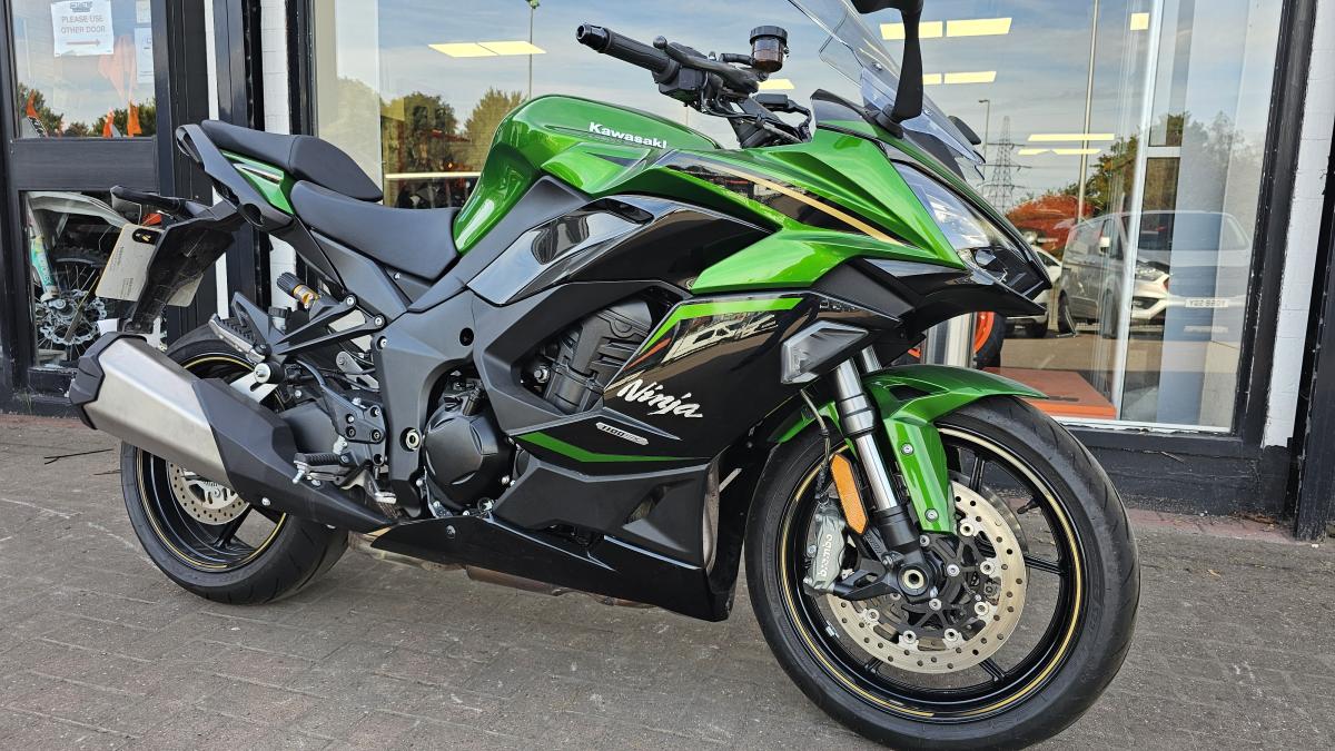 Kawasaki ZX 1100 JSFAN