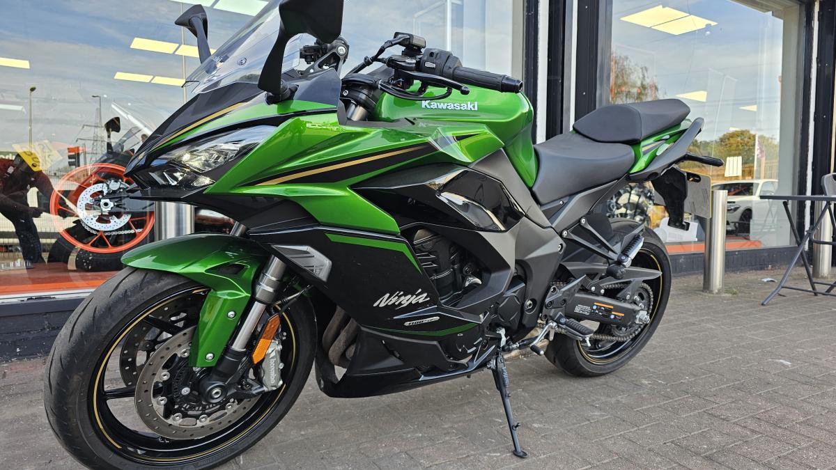 Kawasaki ZX 1100 JSFAN
